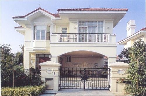 河南信阳市政府回应“耕地建别墅”一事，没有许可证开发商是如何建起来的？