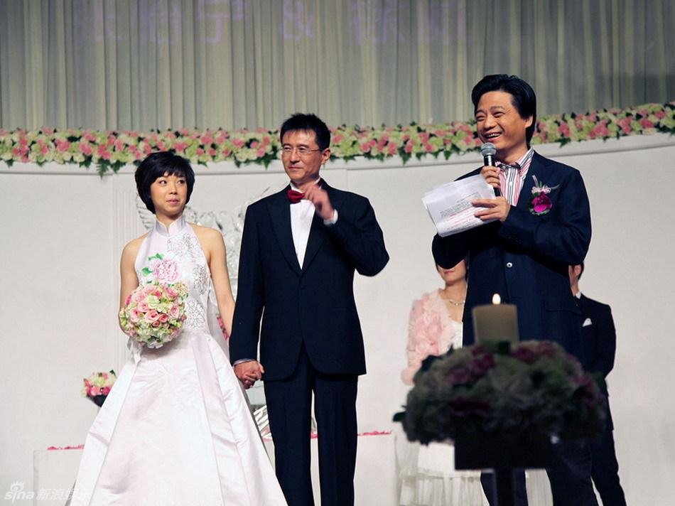 徐威宠了袁立12年，却转身娶了张怡宁，为何说原因太现实？