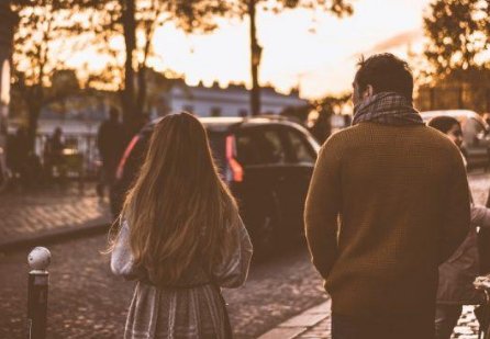 凑合是什么意思？