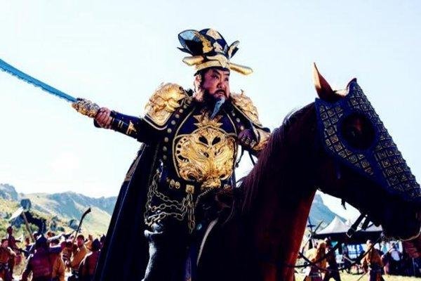 林雪演戏被喂烂提子，他在采访中还有哪些爆笑言论？