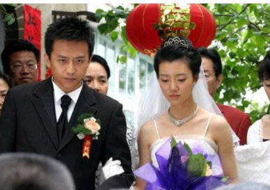 电视剧《艰难爱情》为什么有两种结局