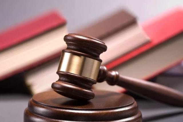 全面推进依法治国的总目标是什么？