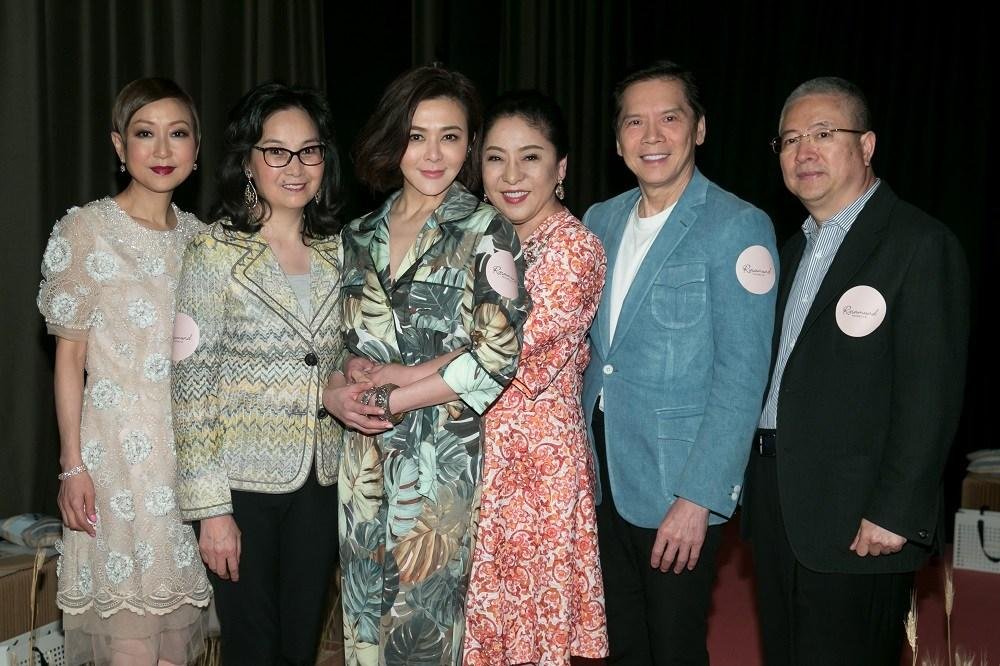 关之琳与向华强暧昧，被向太陈岚一巴掌打醒，后来怎样了？