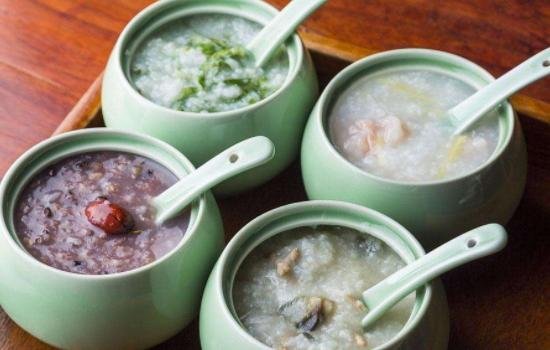 外卖平台对曼玲粥店下架，这是怎么回事？