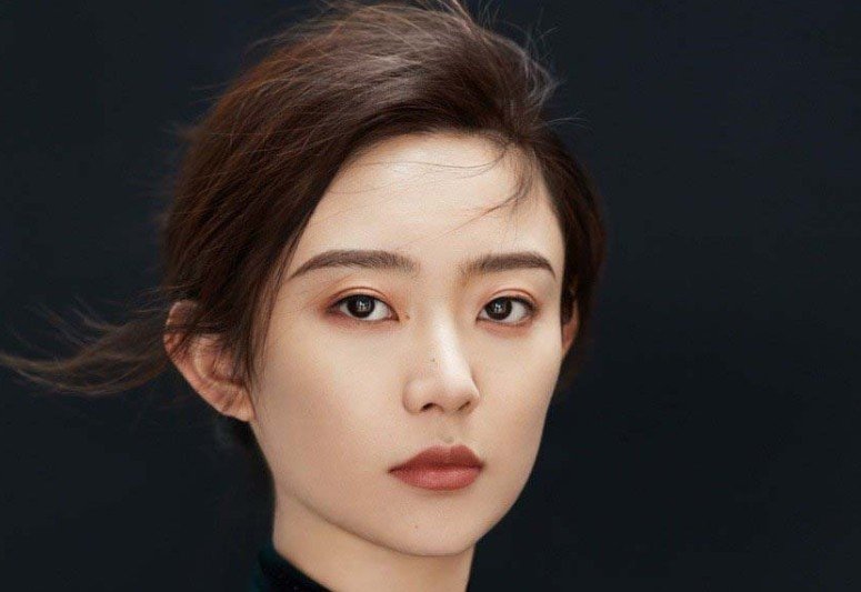 求远方的家的记者李七月资料。