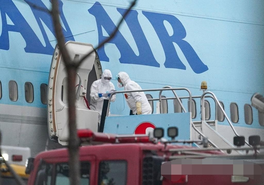 韩国将安排两班包机从印度撤侨，预计将撤回近四百人，如何看待韩国的举动？