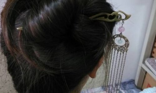 怎么盘头发更加好看？