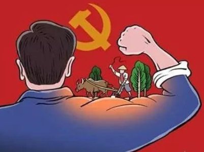 《中国共产党政法工作条例》中提出在乡镇配备政法委员，这个政法委员与原政法书记的关系是什么？