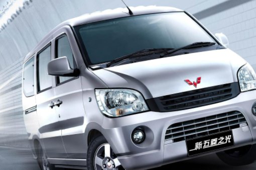 长安面包车和五菱面包车哪个好…