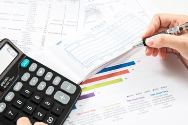 注册会计师挂靠一年多少钱?