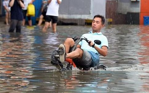 洪峰将在2至3天内抵达武汉，在抵达前该做哪些应对措施？
