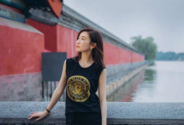 佘诗曼的前男友们都有谁？