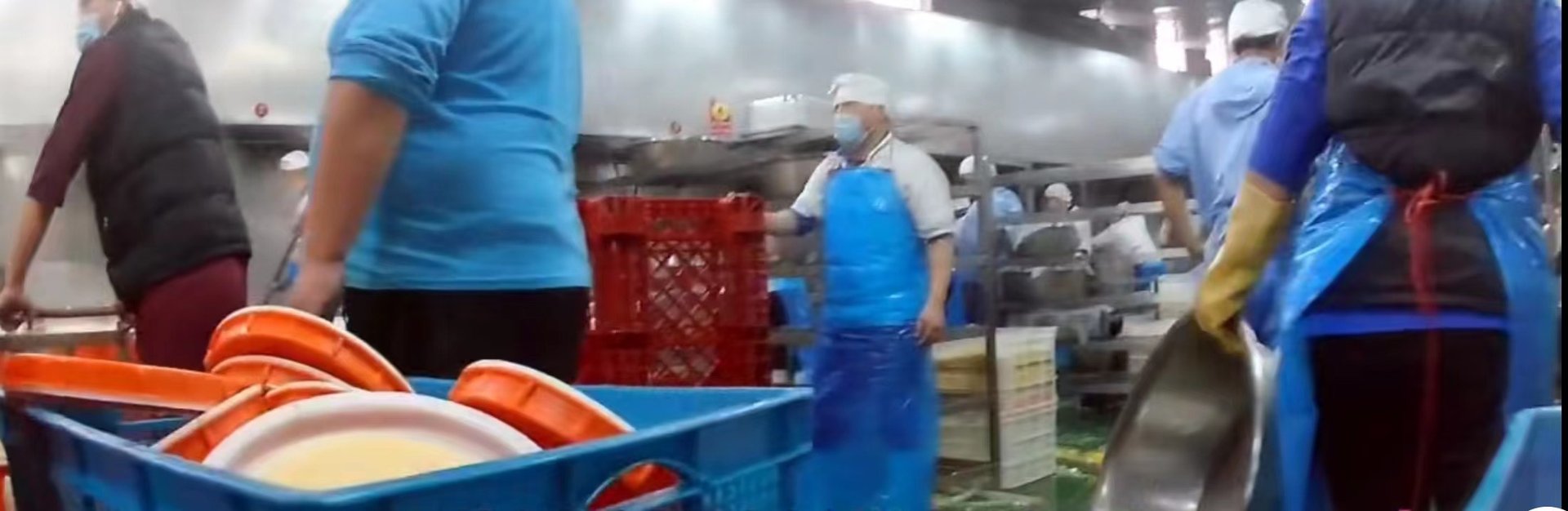 天津配餐事件是怎么回事？