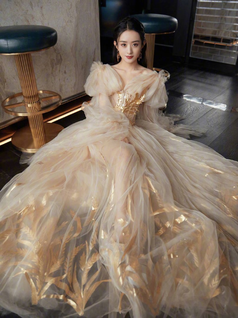 赵丽颖的高定是国货，国货现在有哪些有名的高定品牌？