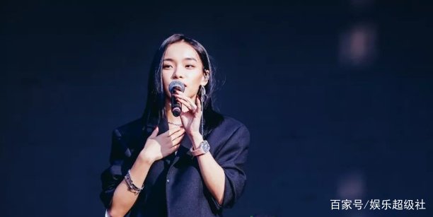 李佳琦承认刘伯辛是亲妹,难怪刘柏辛资源这么好,什么原因让兄妹不同姓呢?