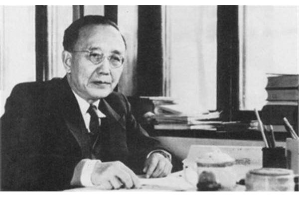 “所谓沧海横流方显英雄本色”这话是什么意思呢？