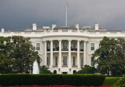 美国白宫是做什么的？现在谁在里面？