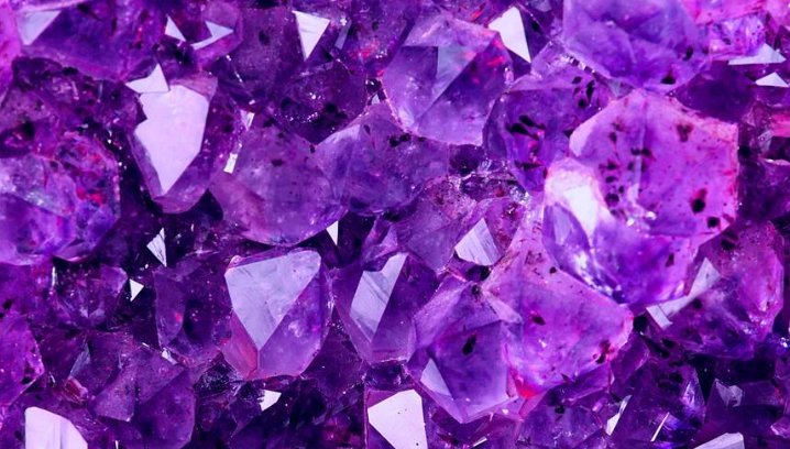 紫字是什么意思和寓意？