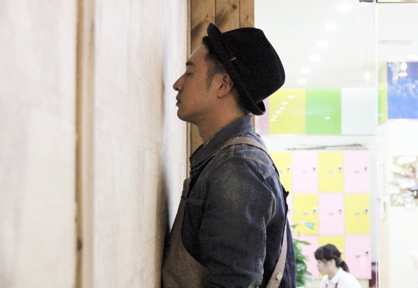 “罚站”的英文怎么说？