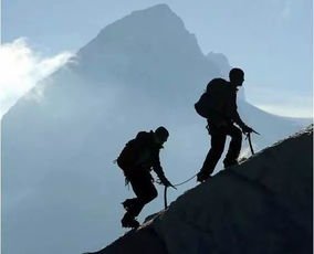 5人在攀登俄罗斯一火山途中遇难，户外运动应该注意些什么？