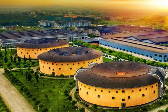 金六福酒是哪里产的？