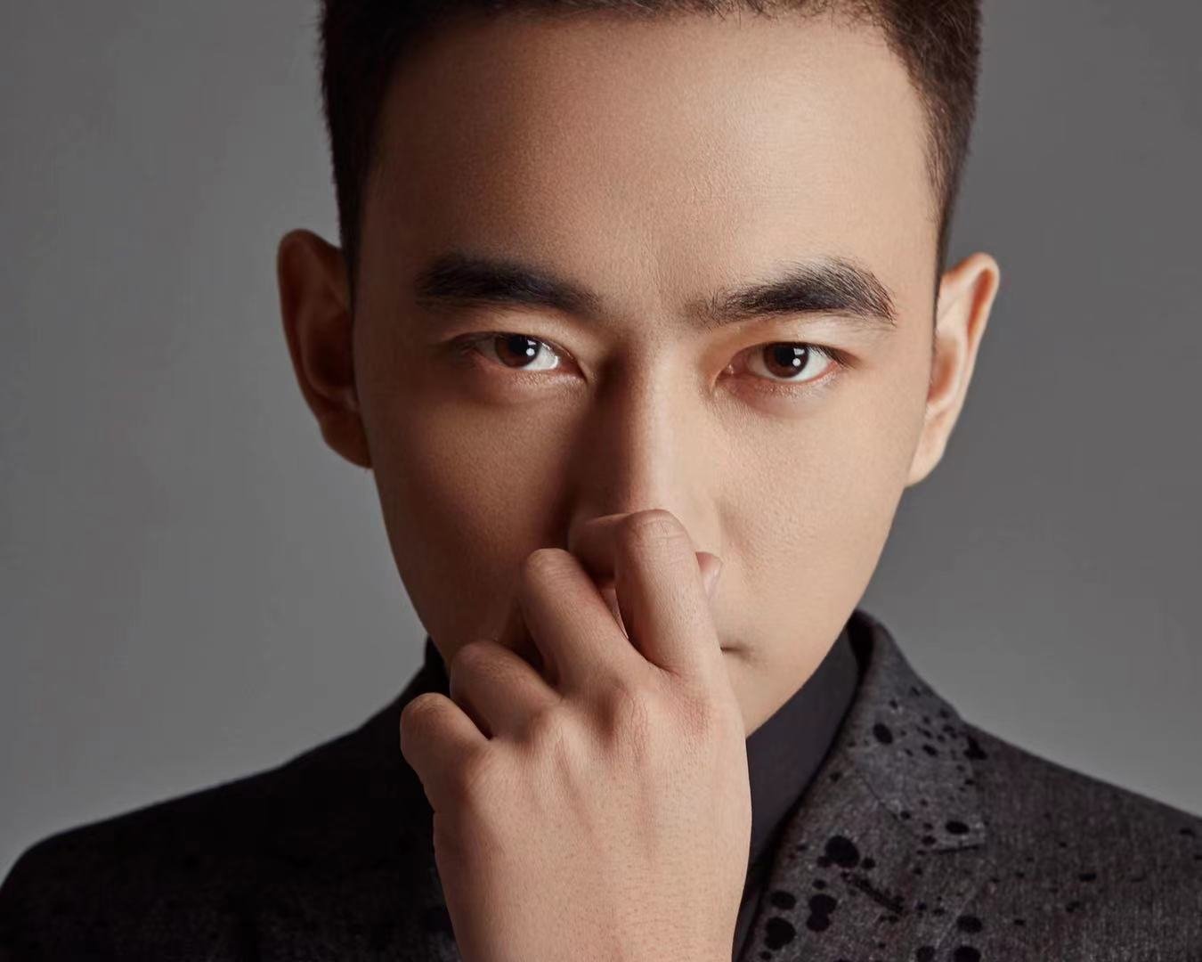 觉醒年代中夏德俊的身份是什么？