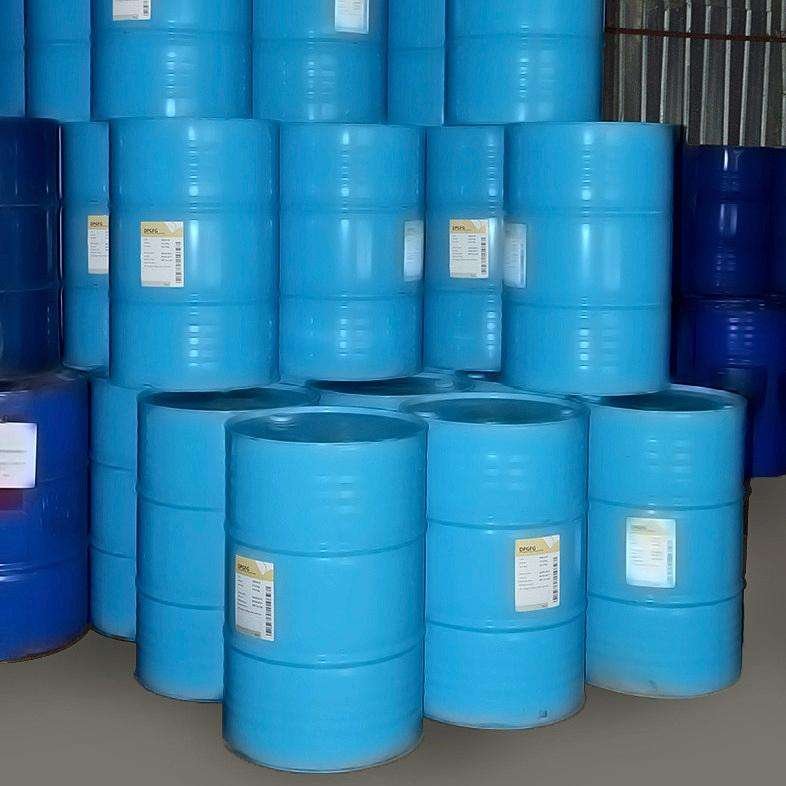 甲醇是什么物质？对人有害吗？