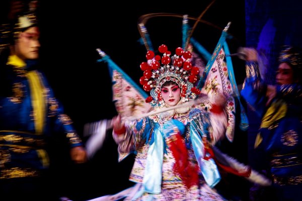 婺剧的特点是什么?