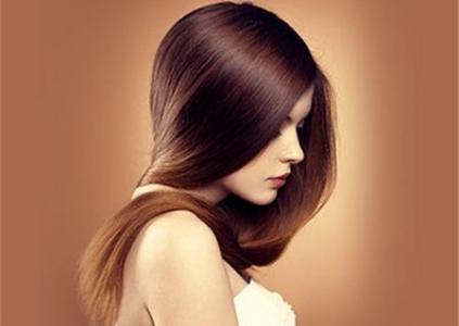 女大三抱金砖是什么意思