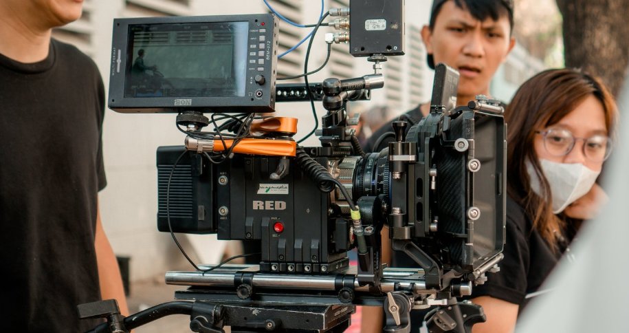 传媒专业学哪些课程？