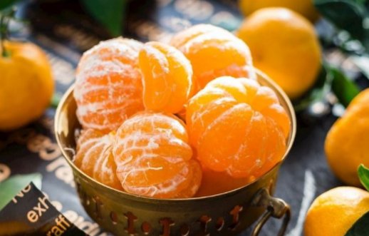 橘子吃多了皮肤会变黄，还能变回来吗