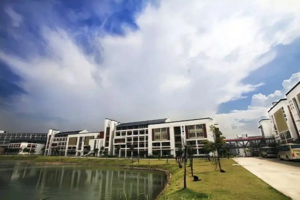 佛山有什么大学