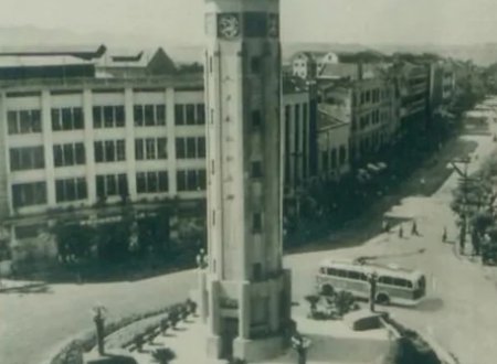 解放碑的历史是什么?