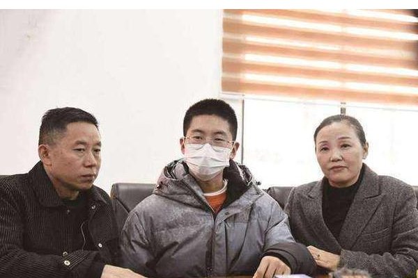 符建涛户籍登记地户主去世十多年，在这样的情况下还能追查到落户之谜吗？