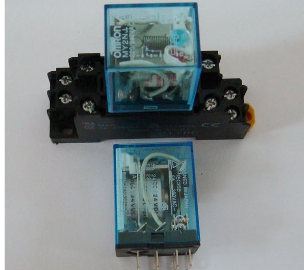 继电器符号是什么?