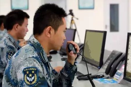 同班17人被空军录取，报考空军有什么要求？