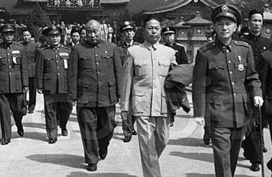 大革命指什么？