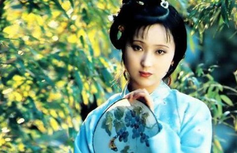 《红楼梦》的作者是谁写的？