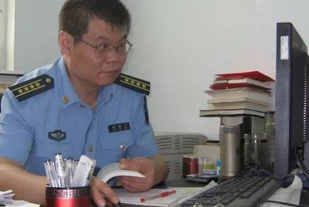 同班17人被空军录取，报考空军有什么要求？