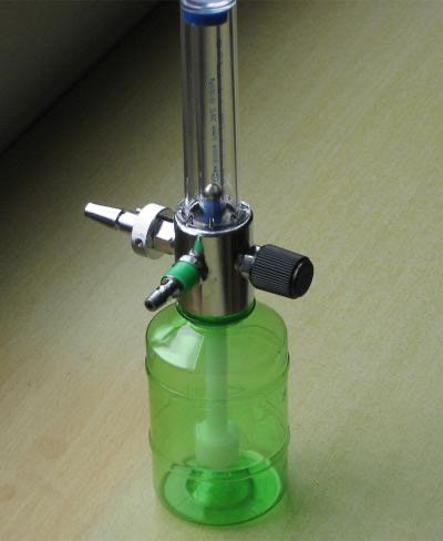 湿化瓶为什么会出现冷凝水的现象？