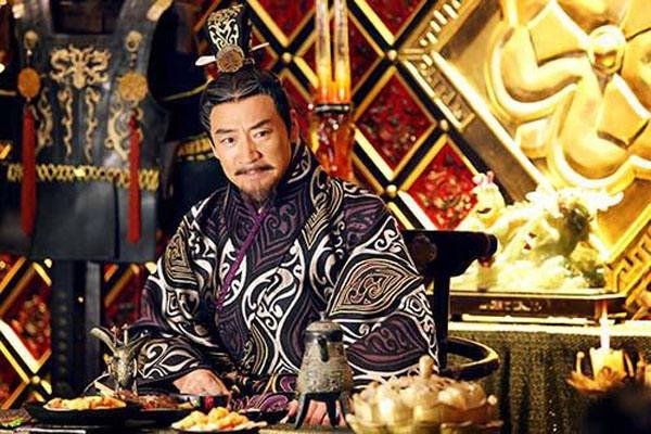 古代的骁骑校尉相当于现在的什么官职?