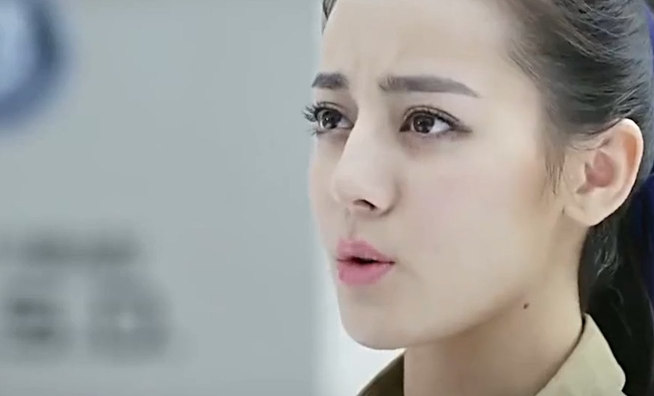 《麻辣变形计》演员表中都有哪些演员？