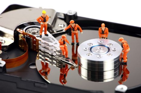 为什么电脑开机时总显示remove disks or other media