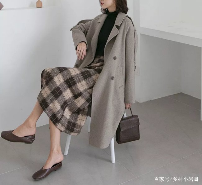 紧身式毛衣适合哪些人群穿?怎样搭更时尚?