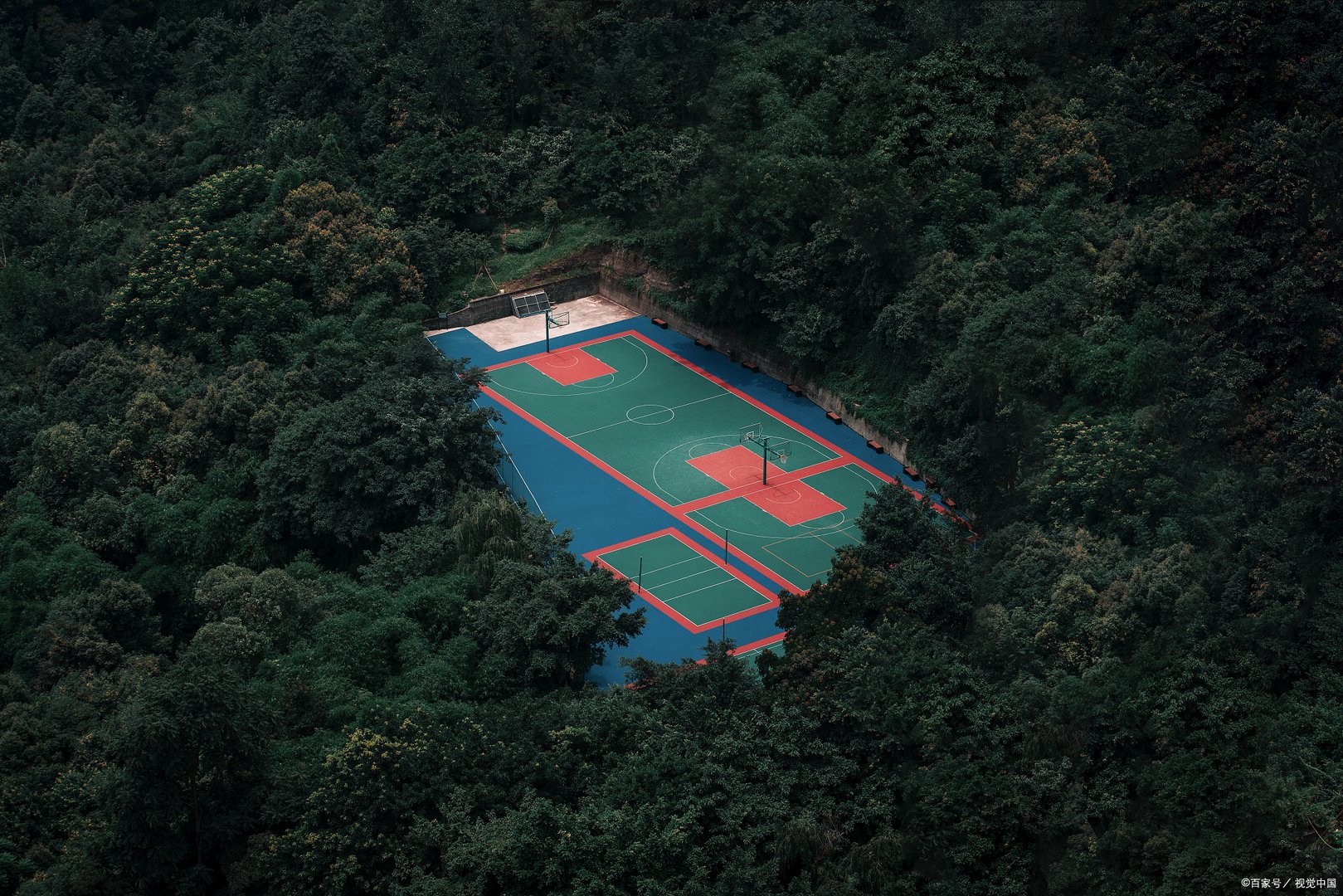 网球场地建设费用