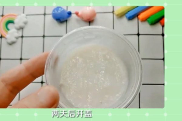 如何用洗洁精做水晶泥?