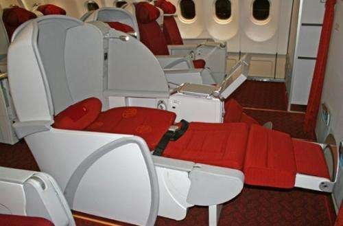 经济舱,商务舱,头等舱,分别用英文怎么说?