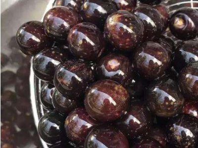 从《北京爱情故事》中看到腾冲的云南胭脂红酒具体是什么酒，怎么酿的？