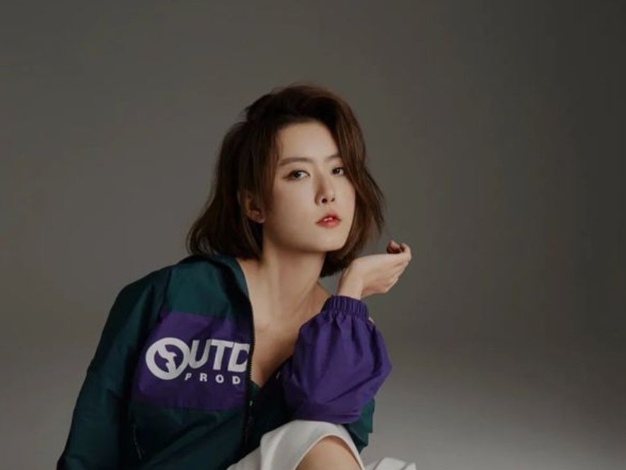 聂小雨钓鱼事件惹争议,她秀身材还是蹭流量?