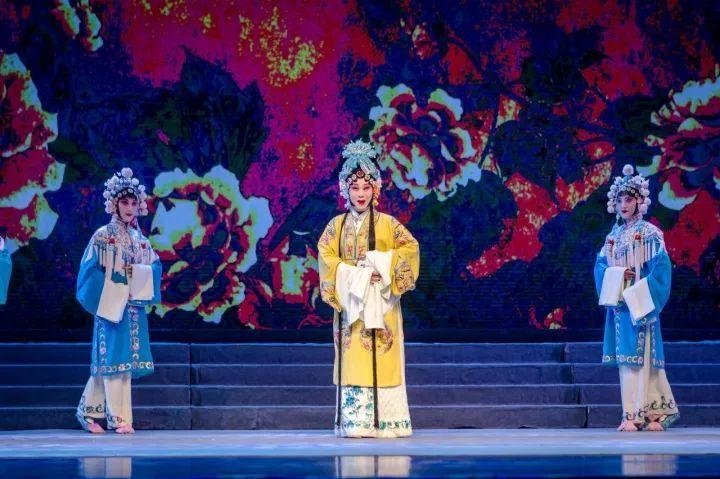 评剧原分为东路和西路两派，为什么现在只剩东路评剧了？